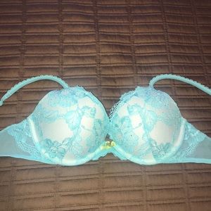 Victoria Secret Bra